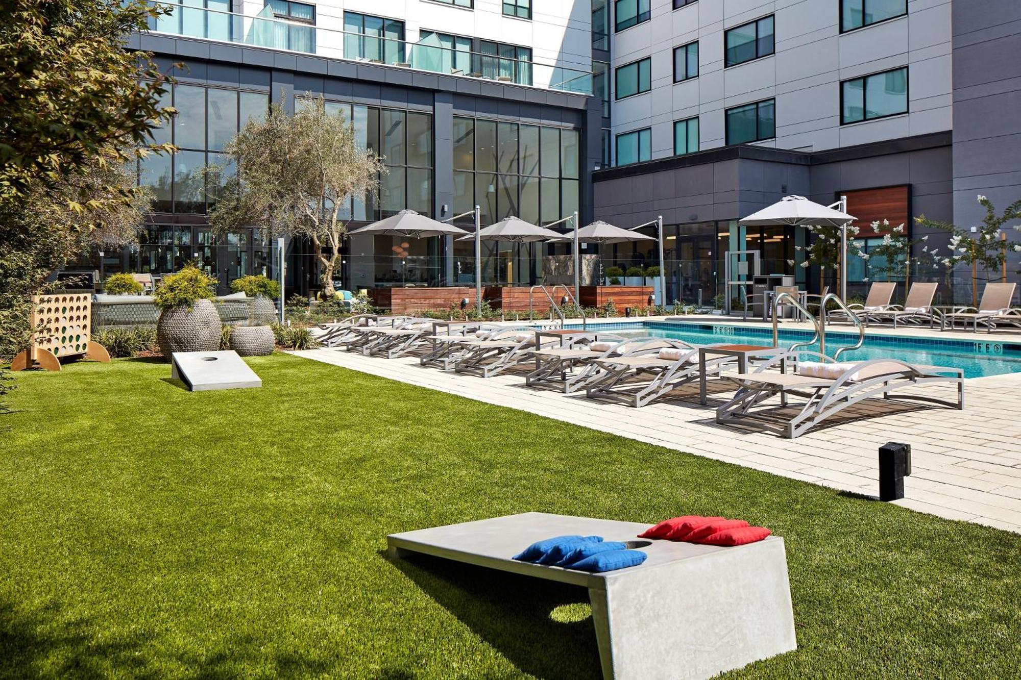 Element Hotel